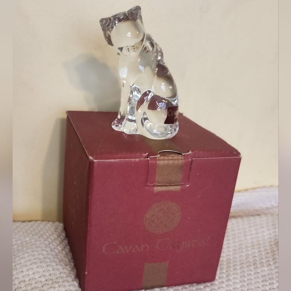 Vintage Irish Cavan Crystal Cat 3.5 in